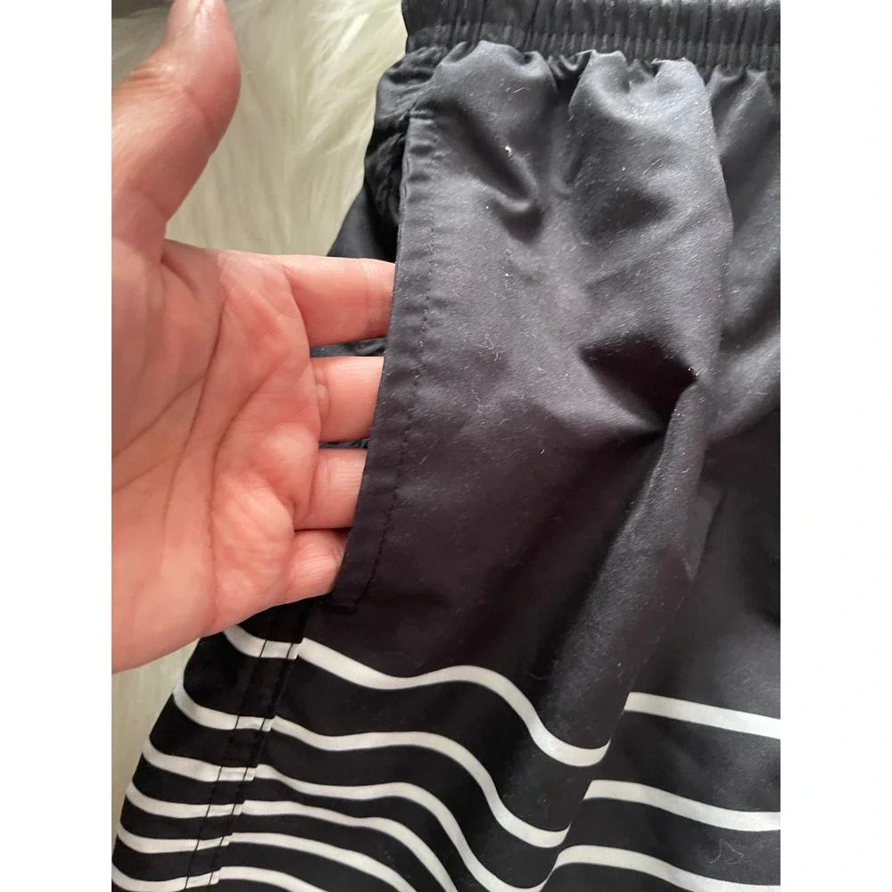 Swim Trunks Men's L  Large Black White Striped Elastic Drawstring Pockets Lined